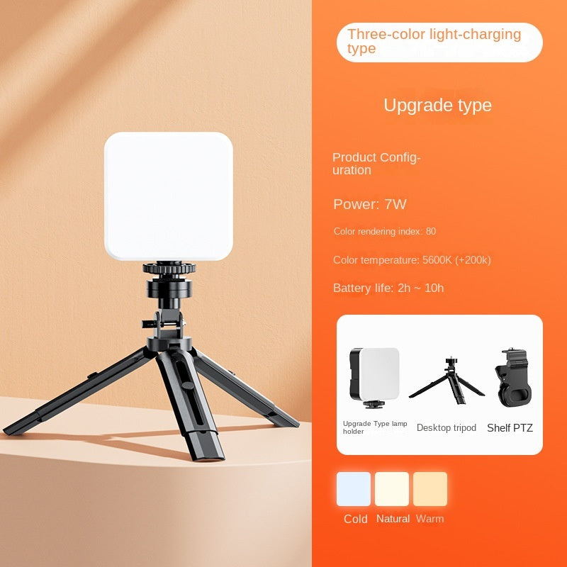 Portable outdoor mini fill light suitable for smartphones and outdoor live streaming.